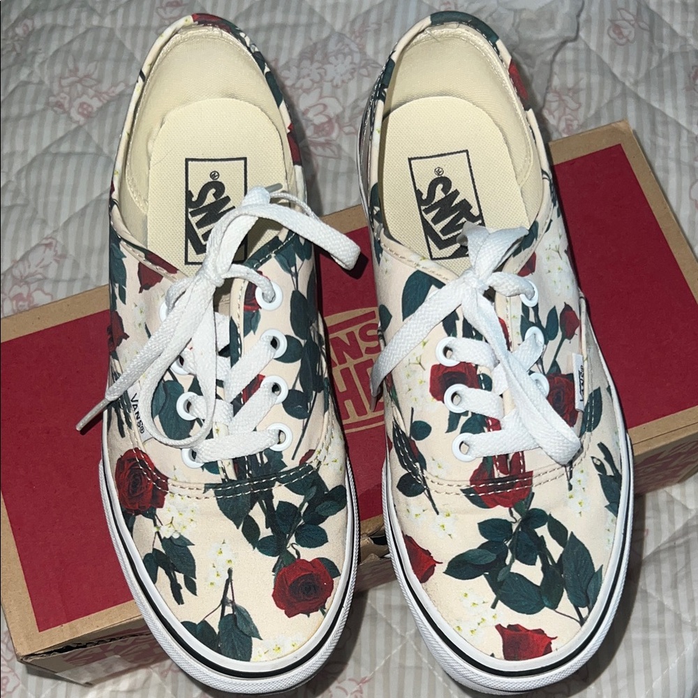 Vans Women's Floral Canvas Sneakers - Cream and Red